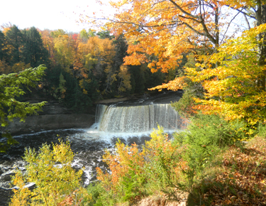 Upper Michigan Falls Color Tour, Newberry Fall Colors, Tahquamenon in the Fall
